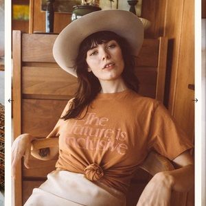 The Bee and the Fox Tee S